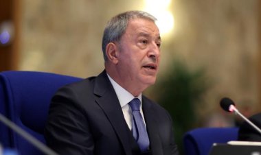 Akar: Tahıl koridorunun 120 gün uzatılması talebiyle görüşmelere başladık