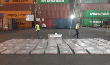 Türkiye'ye getirilmek istenen 2 tondan fazla kokain Peru'da ele geçirildi