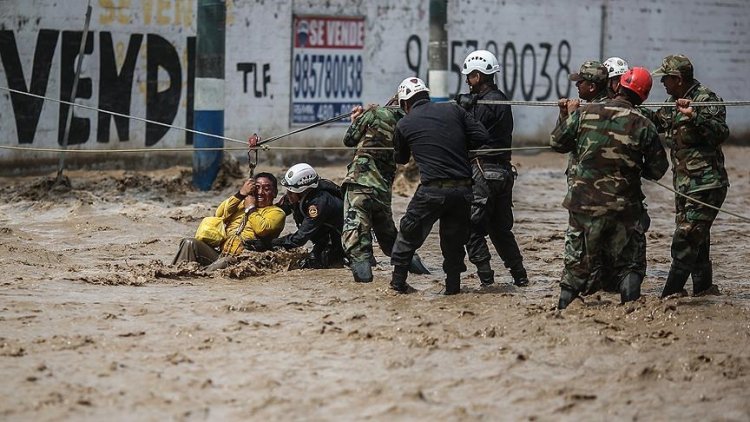 Peru ve ABD'deki sellerde 20 kişi öldü, binlerce kişi tahliye edildi