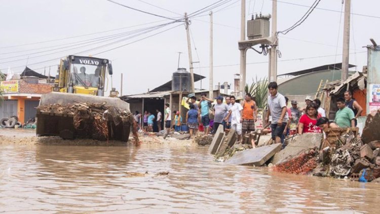 Peru'daki Yaku Kasırgası'nda ölenlerin sayısı 65'e yükseldi