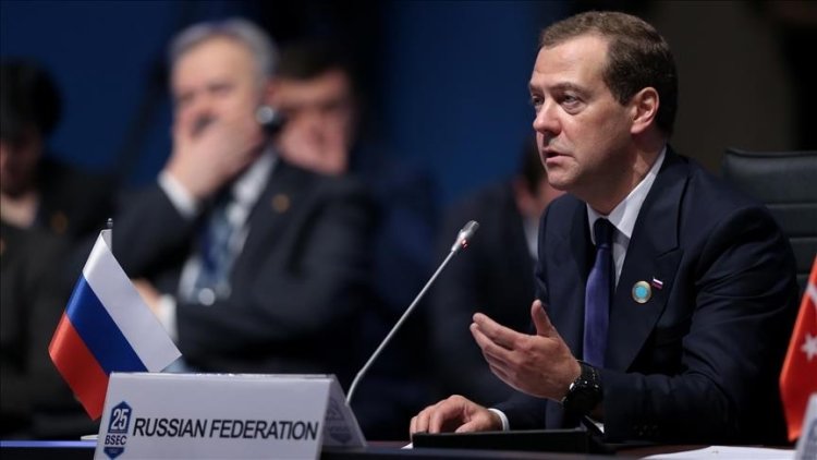 Medvedev: Putin tutuklanırsa bunu savaş ilanı kabul ederiz