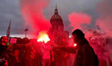 Fransa'daki grevler bir milyar euro değerinde enerji üretim kaybına yol açtı