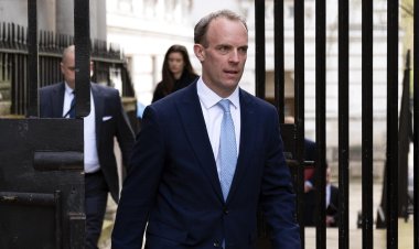 İngiltere'de Başbakan Yardımcısı Raab, zorbalık iddiaları üzerine istifa etti