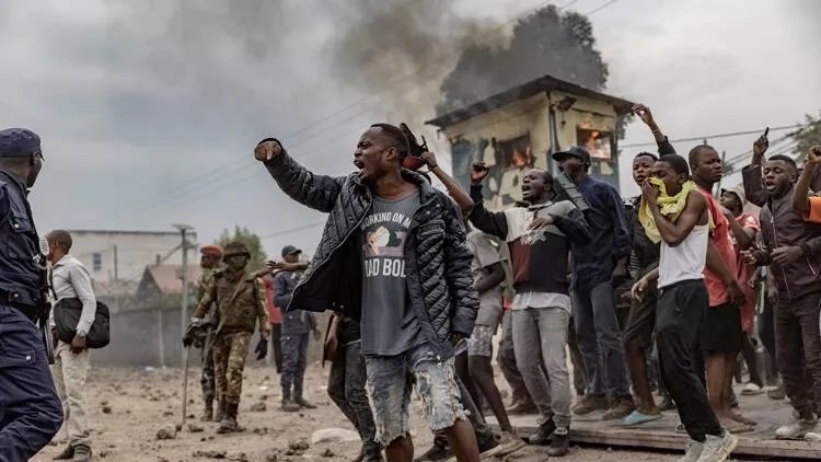 Kongo'da çatışmalar nedeniyle yaklaşık 1 milyon kişi yerinden oldu
