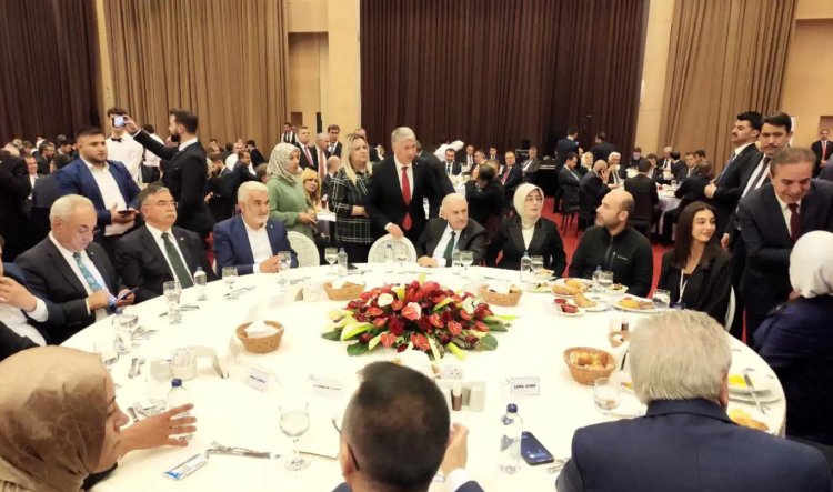 Yapıcıoğlu, AK Parti 28. Dönem Milletvekili Adayları iftar programına katıldı