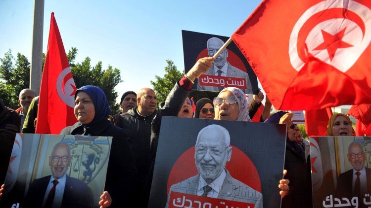 Nahda Hareketinden "dış destek" iddiasıyla, Gannuşi'ye verilen hapis cezasına tepki