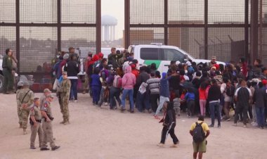 Kolombiya, ABD ile düzensiz göçmenlerin iadesi programını geçici olarak askıya aldı