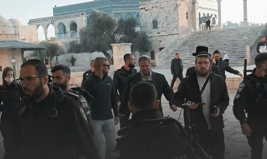 Siyonist Bakan Ben-Gvir, Mescid-i Aksa'ya baskın düzenledi