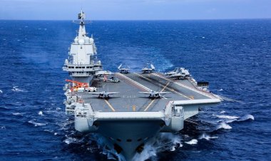 Çin'in Şandong uçak gemisi Tayvan Boğazı'ndan geçti