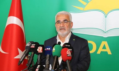 Yapıcıoğlu'ndan bayram mesajı: Yeryüzünde hakkı ikame edip adaleti tesis edecek bir mücadele en büyük insanlık görevidir