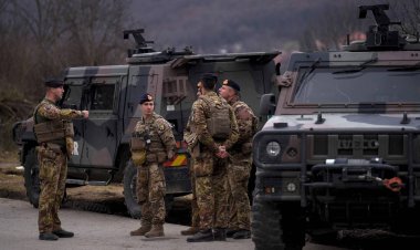 NATO, Kosova'ya ilave asker gönderiyor