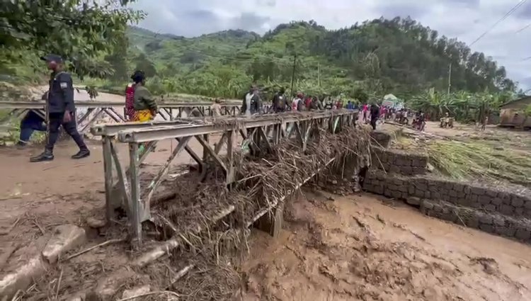 Ruanda'da şiddetli yağışların yol açtığı sel ve toprak kaymaları nedeniyle 109 kişi öldü