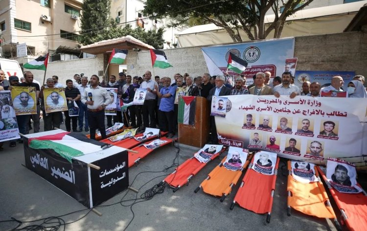 Filistinli hasta esirler "ölüme" terk ediliyor