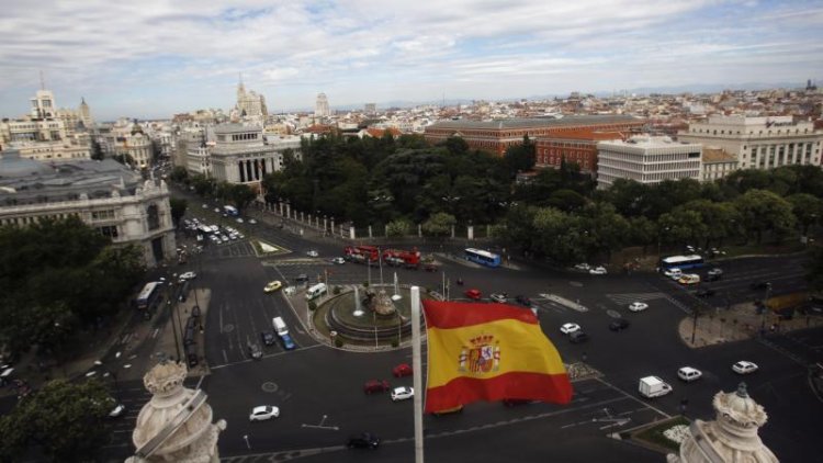 Müslüman olduğu öğrenilen İspanyol akademisyenler "ülkesine ihanet eden hain" şeklinde damgalanıyor