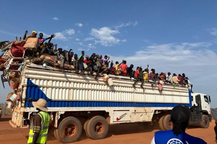 Sudan'daki çatışmalar nedeniyle 450 bin çocuk evini terk etmek zorunda kaldı