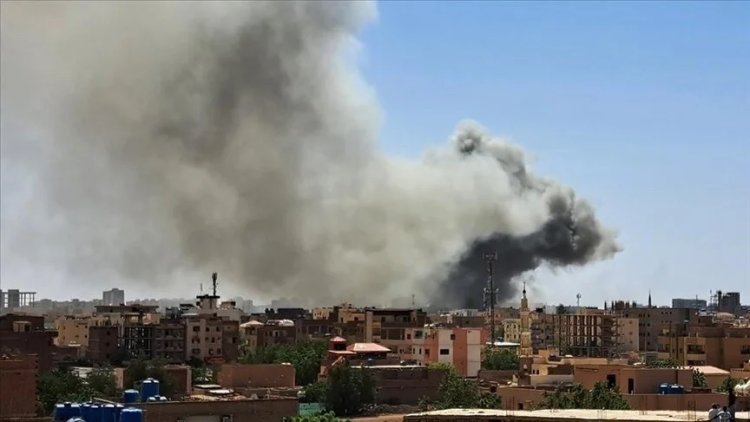 Sudan'da çatışmalar nedeniyle yerinden olanların sayısı 950 bine yaklaştı