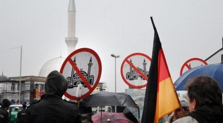 Türkiye Dışişleri Bakanlığı: Avrupa'da İslam düşmanlığı ve ırkçılık arttı