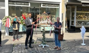 Almanya'da NSU terör örgütü saldırısının 19. yılında anma töreni düzenlendi