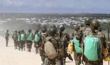 Afrika Birliği barış güçleri, Somali'den çekilmeye başladı