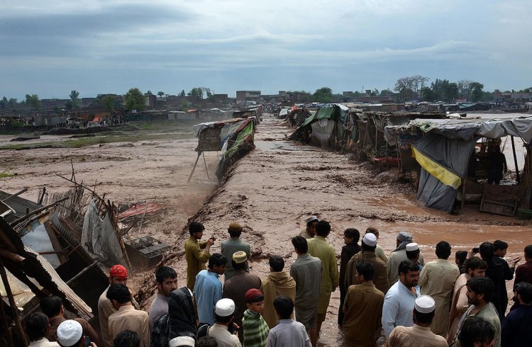 Pakistan'da şiddetli yağışlar sebebiyle 19 kişi öldü