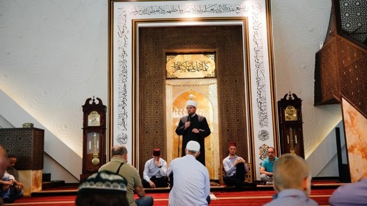 Bosna Hersekli Müslümanlar, hacca "ikrar duasıyla" uğurlanıyor