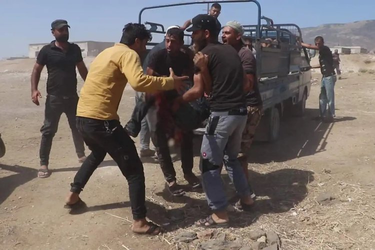 Rus uçakları İdlib'de sivilleri bombaladı: Çok sayıda ölü ve yaralı var