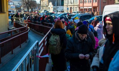 Kanada yüz binden fazla Ukraynalıya kalıcı oturum izni veriyor
