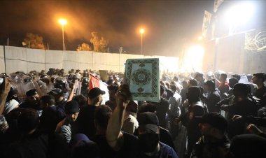 Bağdat’ta İsveç Büyükelçiliği ateşe verildi