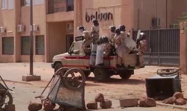 Nijer'de 'darbe' kokusu: Askeri hareketlilik yaşanıyor