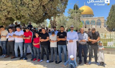 45 bin kişi Cuma namazını Mescid-i Aksa’da kıldı