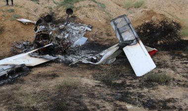 İran'da eğitim uçağının düşmesi sonucu 2 kişi öldü