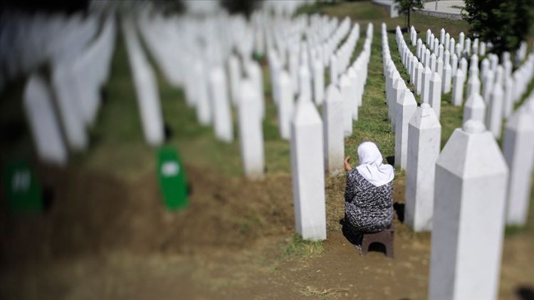 AB: Srebrenitsa Soykırımı modern Avrupa tarihinin en karanlık anlarından biri