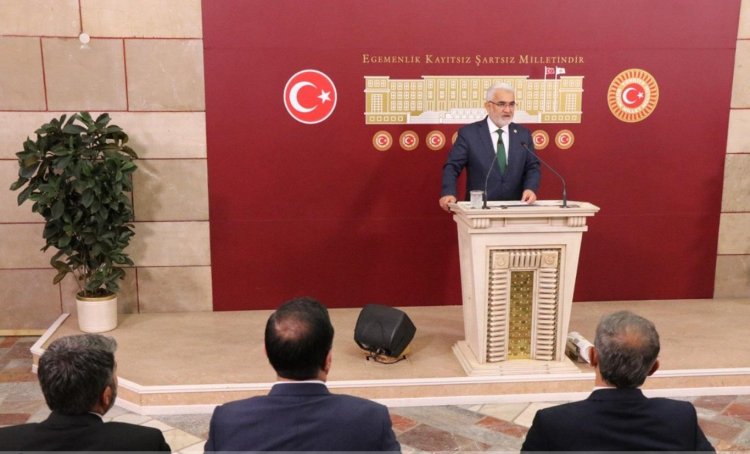Yapıcıoğlu'ndan Meclis'teki ilk basın toplantısında "yeni Anayasa" ve "Kürt meselesi" vurgusu