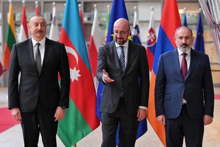 AB Konseyi Başkanı Michel, Aliyev ve Paşinyan'la görüştü