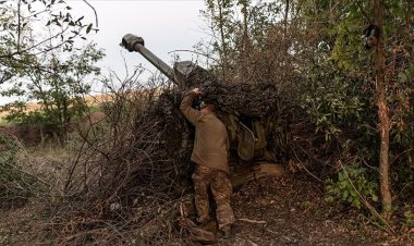 Ukrayna: Robotine köyünü geri aldık