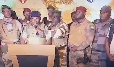 Gabon’da askerler, yönetimi ele geçirdiklerini duyurdu