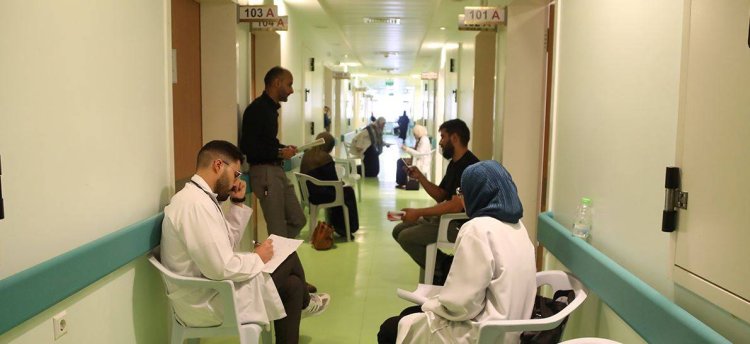 Libya, Bangladeş’ten 2 bin sağlık personeli alıyor