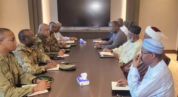 ECOWAS arabulucusu Abubakar: Nijer'de kimse savaşa girmek istemiyor