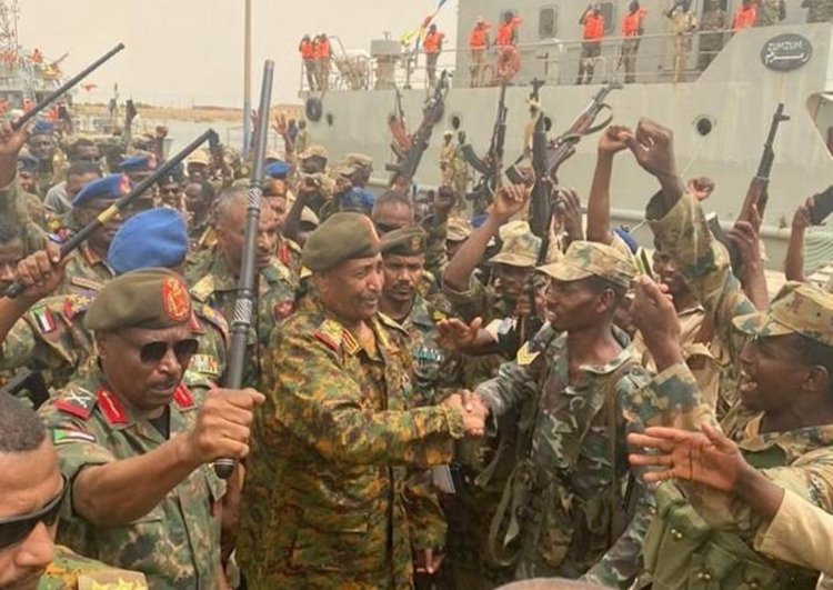 Sudan Egemenlik Konseyi Başkanı Burhan: Ordu zafere kadar savaşmaya devam edecek