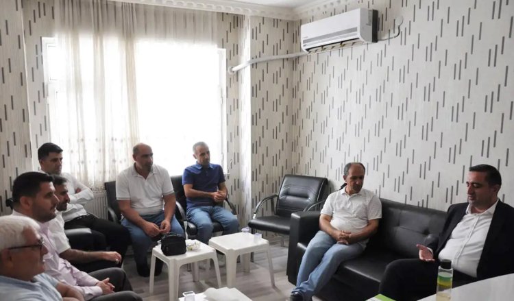 HÜDA PAR'dan Sağlık Bakanlığı'na tepki: Kürtçe'ye de yer verilmeli