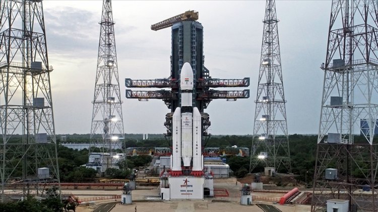 Hindistan'a ait uzay keşif aracı, Ay'ın güney kutbundaki görevini tamamladı