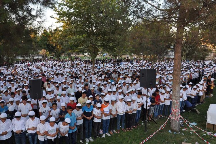 "Hayat Namazla Güzeldir" etkinliğinin finaline davet