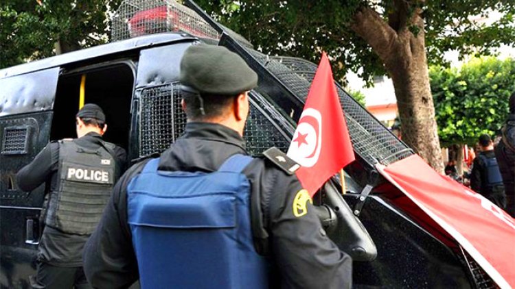 Tunus'ta siyasi tutuklama kararları tam gaz devam ediyor
