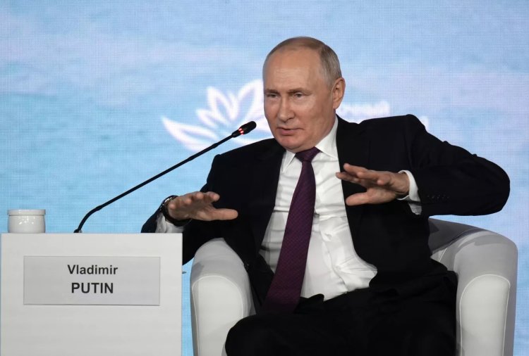 Putin: Batı, Ukrayna'nın eliyle Rusya'yı yok etmeye çalışıyor