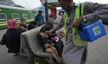 Pakistan, çocuk felci aşısı karşıtlarına hapis cezası vermeyi planlıyor