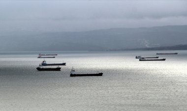İngiliz iddiası: Rusya, Karadeniz'deki sivil gemileri hedef alabilir