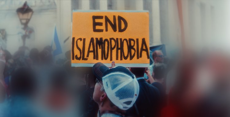 "Bir kişinin İslamofobi'ye maruz kalması için Müslümanlara yakın olması yetiyor"