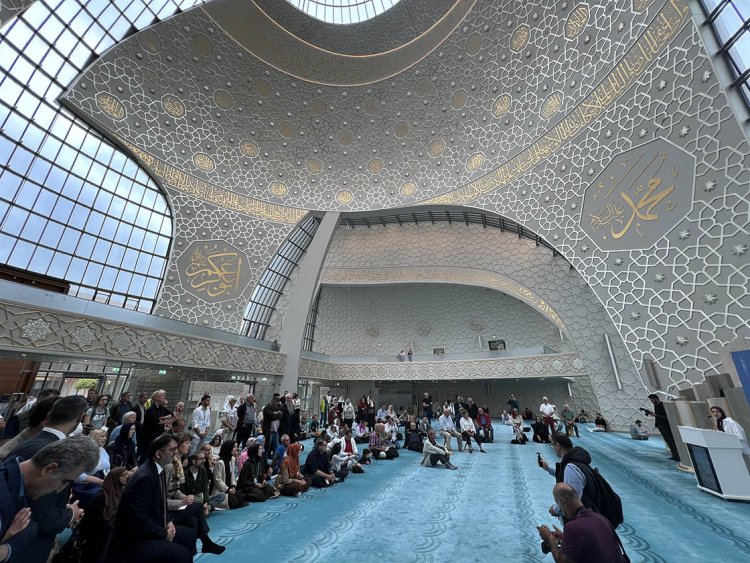 Almanya'daki camilerde "Açık Kapı Günü" etkinliği düzenleniyor