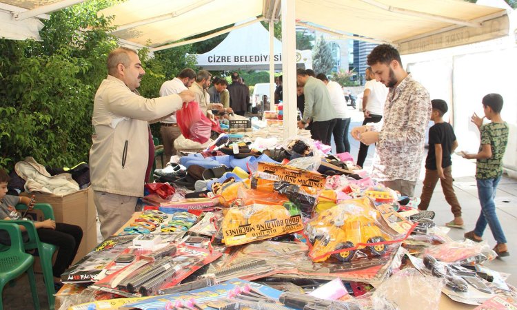 Umut Kervanı'ndan Gazze yararına kermes