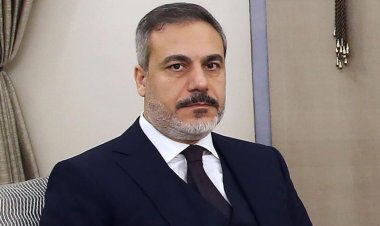 Dışişleri Bakanı Fidan Hollanda ve Çekyalı mevkidaşlarıyla görüştü